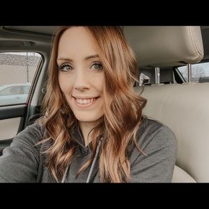 Meet your Posher, Kayla